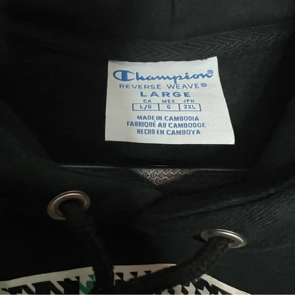 Champion Women's Size Large Reverse Weave Houndstooth Logo Pullover Hoodie - Picture 3 of 13